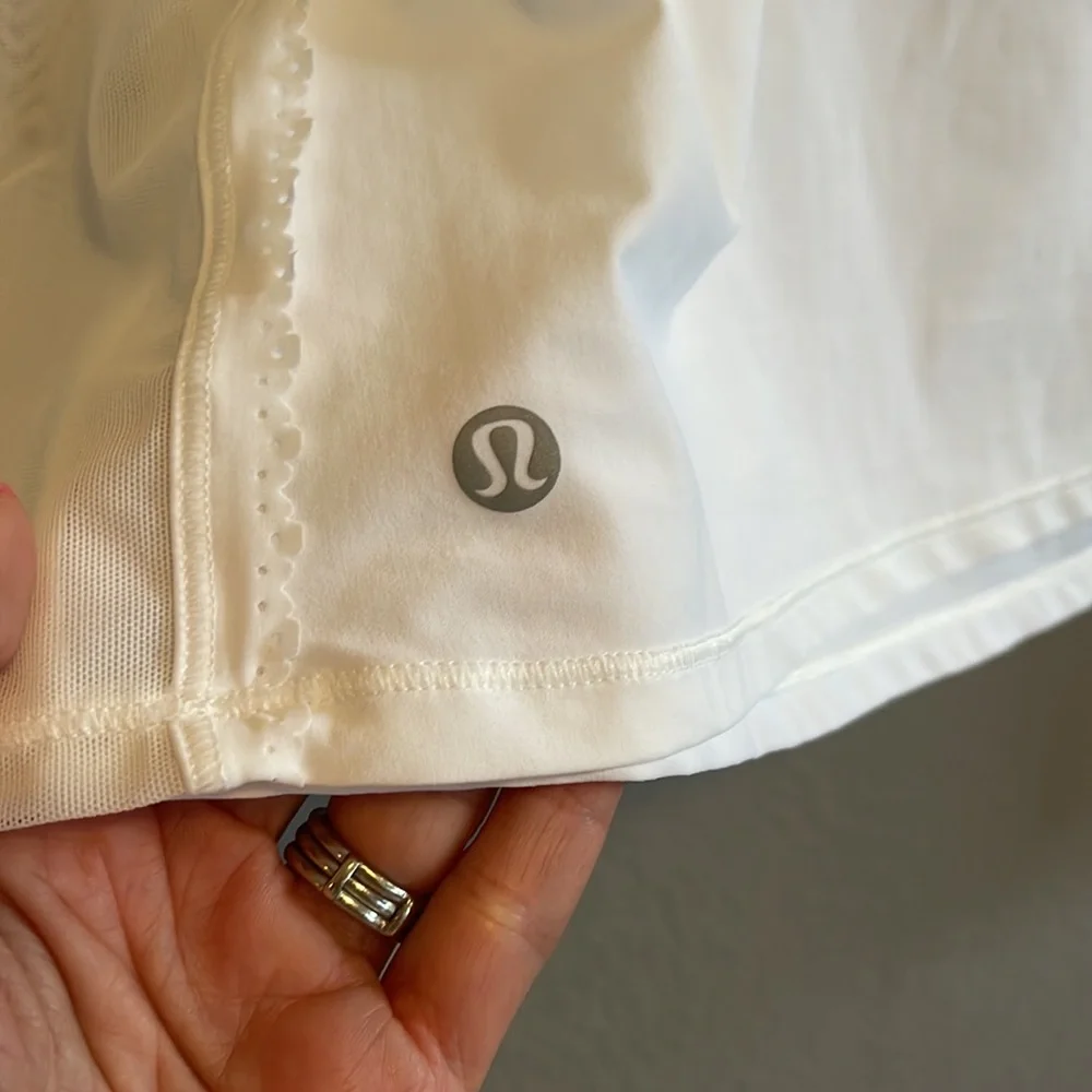 Lululemon White Long Sleeve Top with thumb holes - Picture 7 of 7